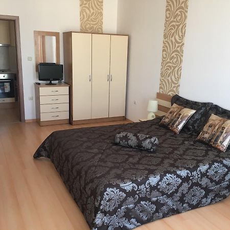 Sunny Day 6 Appartement Sunny Beach Buitenkant foto